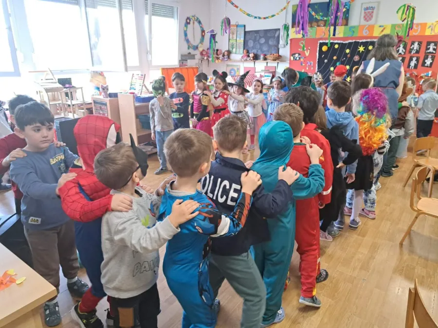 IMG 6f5d167d465d0a28f4cc45e9aa4cef0b V